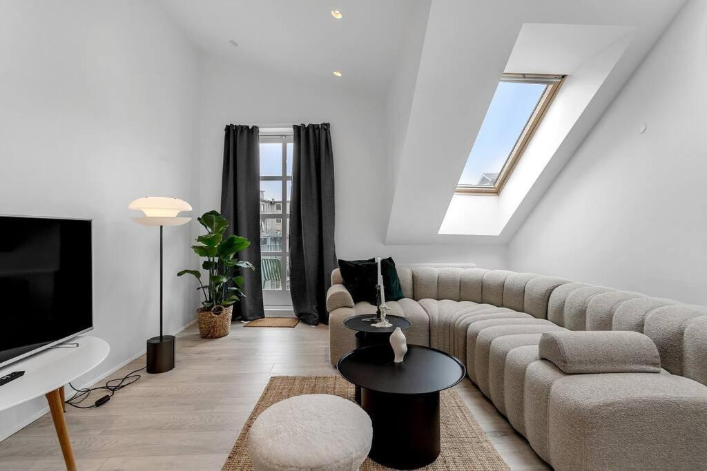 Luxury Penthous - 3 Bedroom - 2 Bath - Freeparking - Downtown Reykjavík Exterior foto