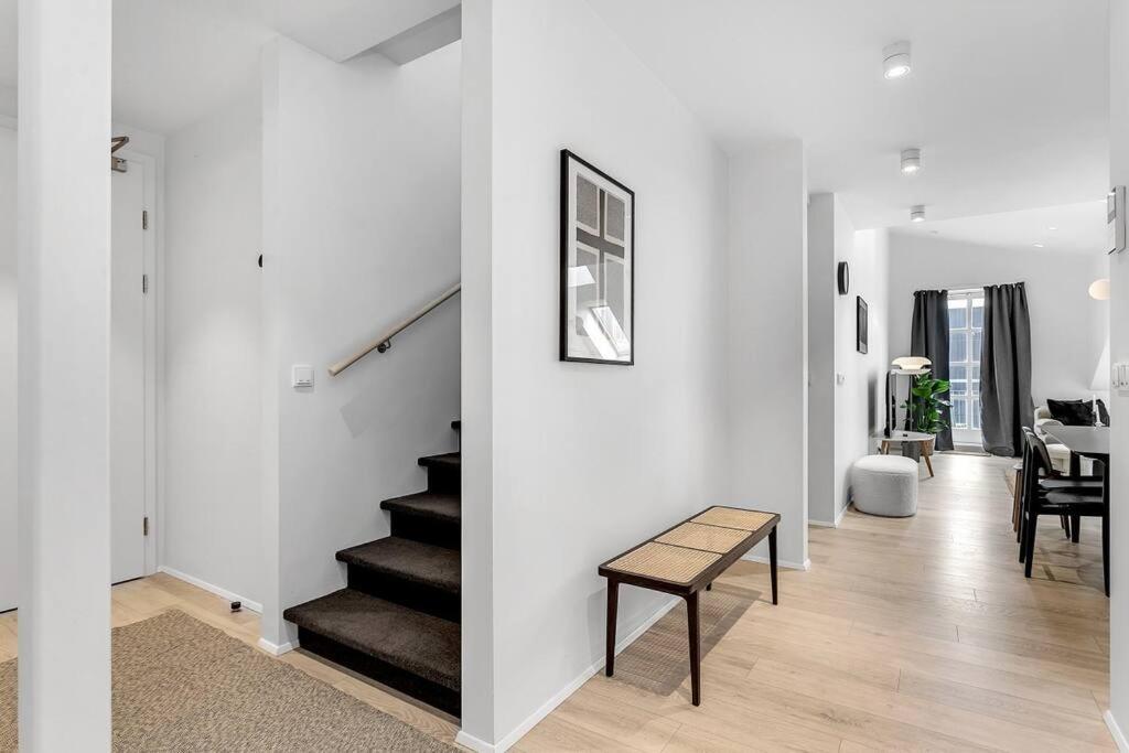 Luxury Penthous - 3 Bedroom - 2 Bath - Freeparking - Downtown Reykjavík Exterior foto