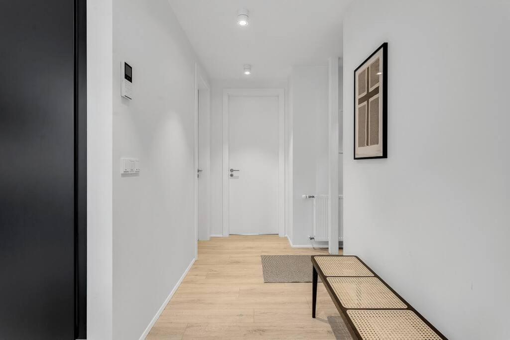 Luxury Penthous - 3 Bedroom - 2 Bath - Freeparking - Downtown Reykjavík Exterior foto